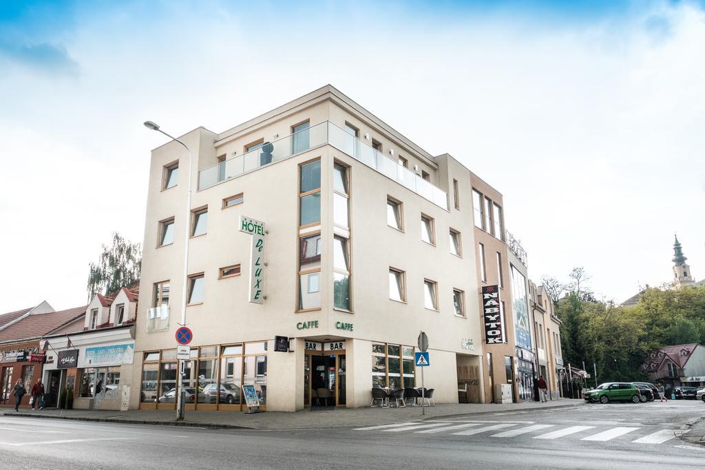Hotel Deluxe With Free Wellness And Fitness Centrum Nitra Exterior photo