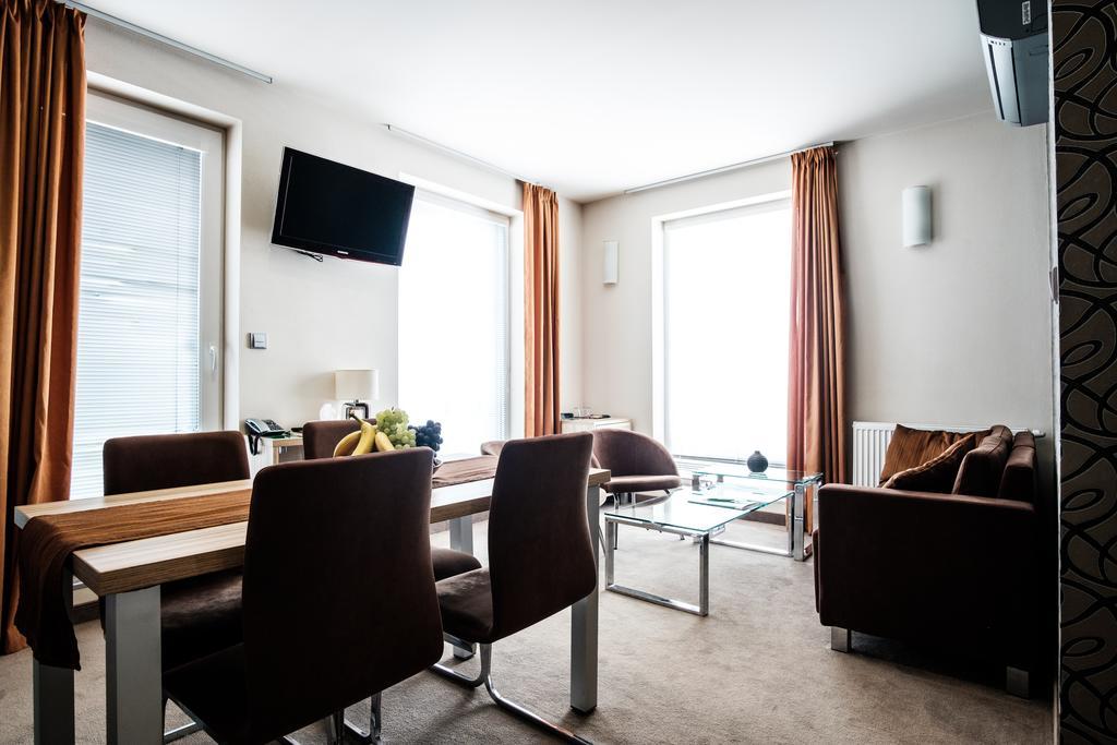 Hotel Deluxe With Free Wellness And Fitness Centrum Nitra Exterior photo